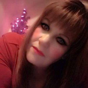 Meet your Posher, Kellie